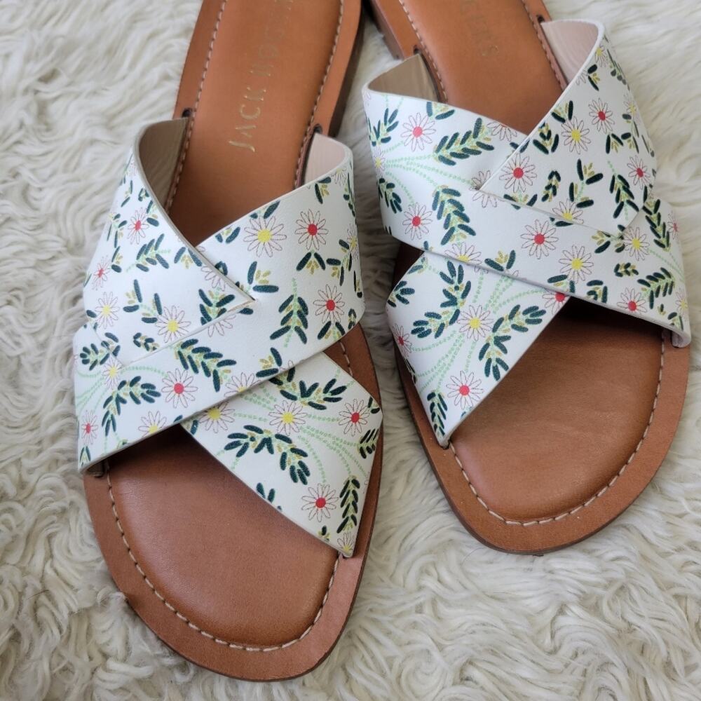 Jack Rogers Slotted Daisy Printed Sloan Sandals 8 - Picture 4 of 9